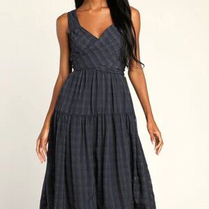 What a Trend Navy Blue Tie-Back Tiered Midi Dress